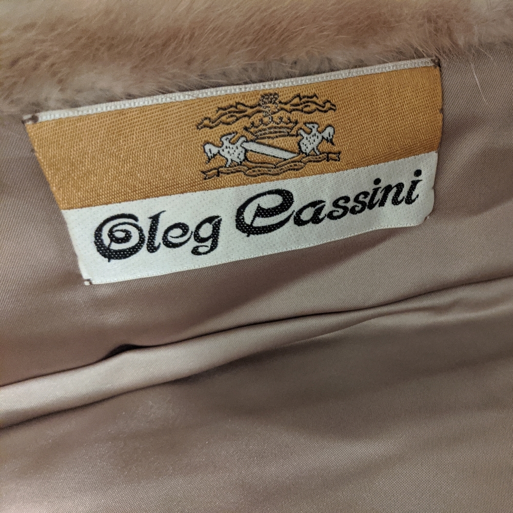 Oleg Cassini Fur Coat - Picture 2 of 5